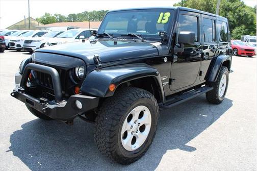 2013 Jeep Wrangler Unlimited Sahara