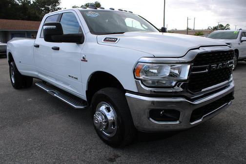 2024 RAM 3500 Big Horn Crew Cab 4x4 8' Box