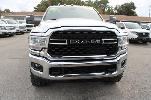 2024 RAM 3500 Big Horn Crew Cab 4x4 8' Box