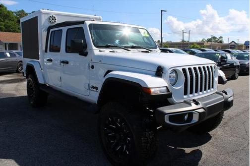2022 Jeep Gladiator Sport S