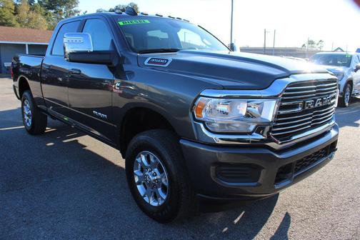 2023 RAM 3500 Laramie Crew Cab 4x4 6'4' Box