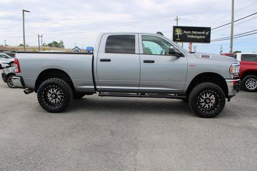 2021 RAM 2500 Tradesman Crew Cab 4x4 6'4' Box