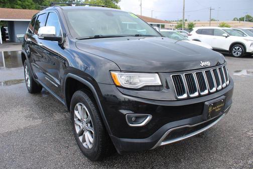Brilliant Black Crystal Pearlcoat 2015 Jeep Grand Cherokee Limited