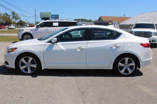 Bellanova White Pearl 2015 Acura ILX 2.0L w/Premium Package