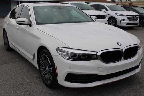2020 BMW 530 530i