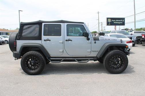 Billet Silver Metallic Clearcoat 2015 Jeep Wrangler Unlimited Rubicon
