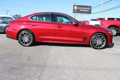 2022 Genesis G70 3.3T RWD