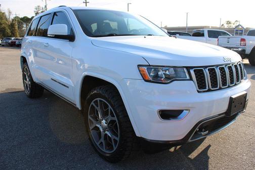 2018 Jeep Grand Cherokee Sterling Edition