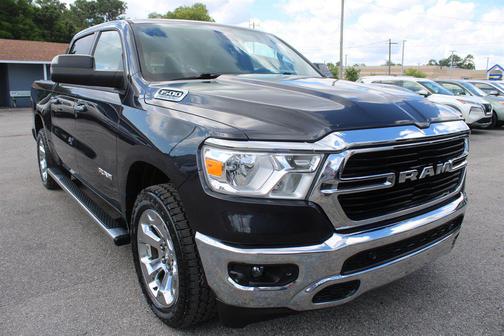 Maximum Steel Metallic Clearcoat 2019 RAM 1500 Big Horn