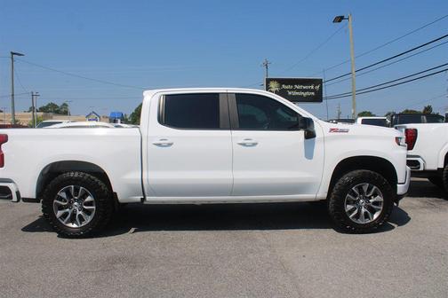 Summit White 2021 Chevrolet Silverado 1500 RST