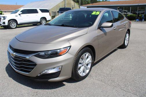 Gold 2025 Chevrolet Malibu FWD 1LT