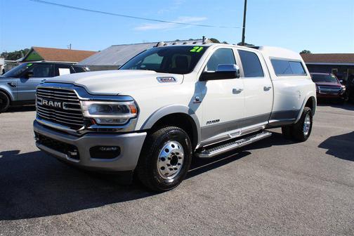 2021 RAM 3500 Laramie Crew Cab 4x2 8' Box