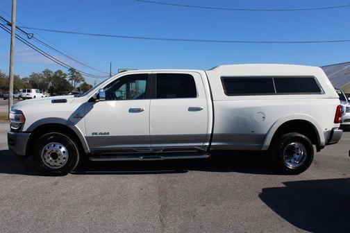 2021 RAM 3500 Laramie Crew Cab 4x2 8' Box