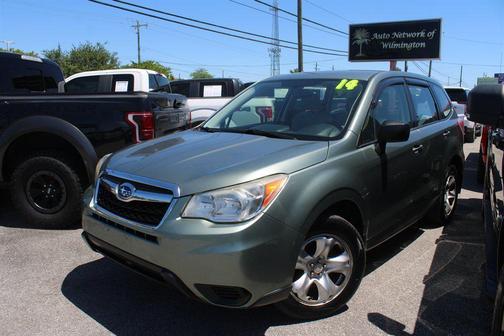 Jasmine Green Metallic 2014 Subaru Forester 2.5i