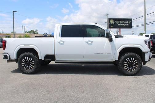 Summit White 2025 GMC Sierra 2500 Denali Ultimate