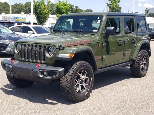 Photo 3 of 32 of 2020 Jeep Wrangler Unlimited Rubicon