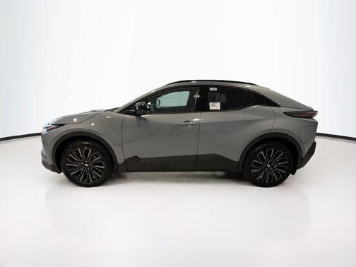 Cement 2026 Toyota C-HR XSE