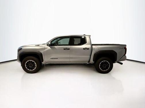 2025 Toyota Tacoma Hybrid TRD Off Road