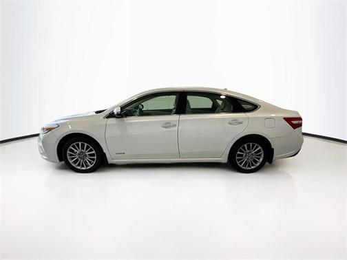 2016 Toyota Avalon Hybrid Limited