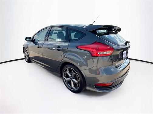2016 Ford Focus ST ST