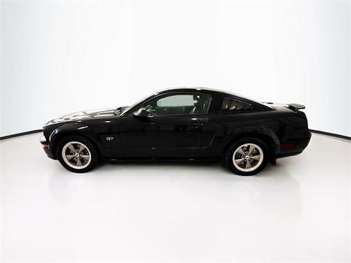 2006 Ford Mustang GT Premium