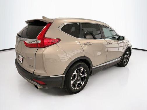 Sandstorm Metallic 2019 Honda CR-V Touring