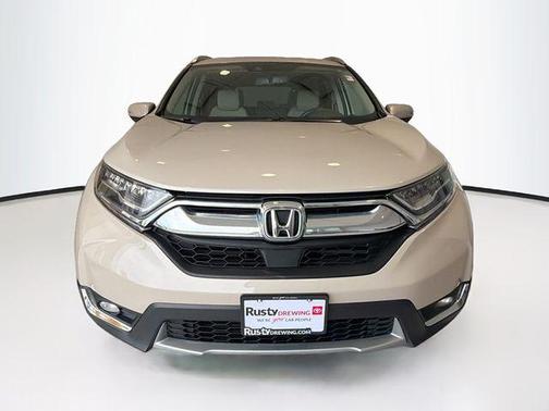 Sandstorm Metallic 2019 Honda CR-V Touring