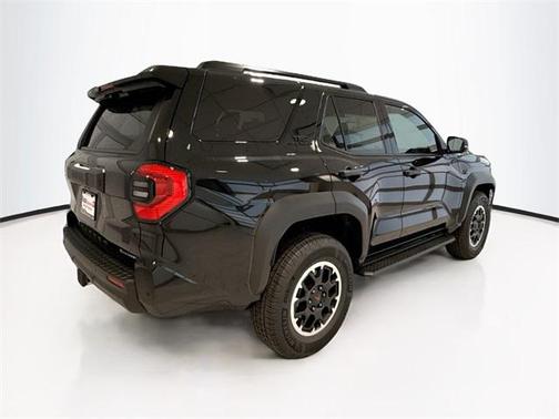 2025 Toyota 4Runner TRD Off Road