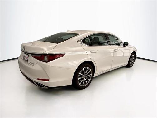 2025 Lexus ES 350 Base