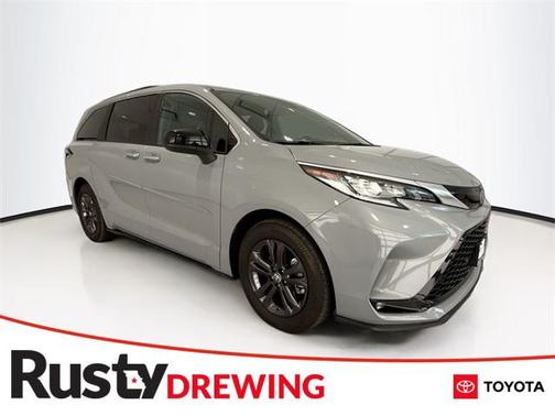 2024 Toyota Sienna XSE 7 Passenger