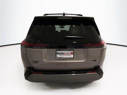 Meteor 2026 Toyota RAV4 Plug-In Hybrid SE