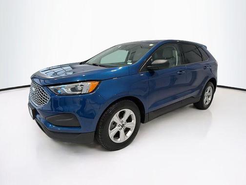 Atlas Blue Metallic 2023 Ford Edge SE