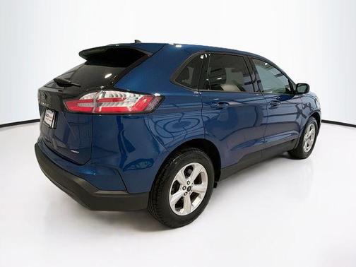 Atlas Blue Metallic 2023 Ford Edge SE