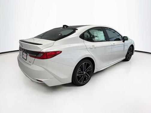 Wind Chill Prl 2026 Toyota Camry XSE