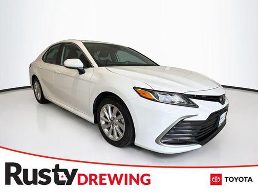 Ice Cap 2024 Toyota Camry LE