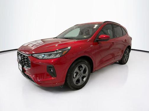 Rapid Red Metallic Tinted Clearcoat 2024 Ford Escape ST-Line Select