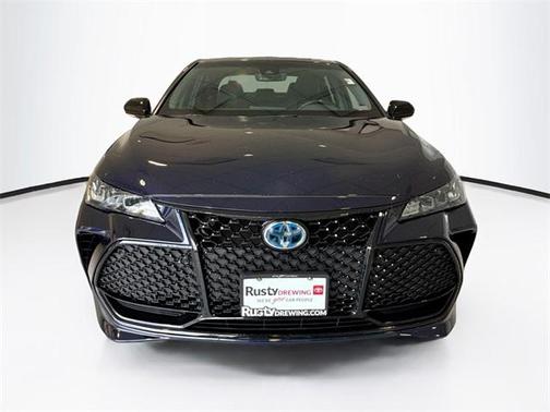 2021 Toyota Avalon Hybrid XSE