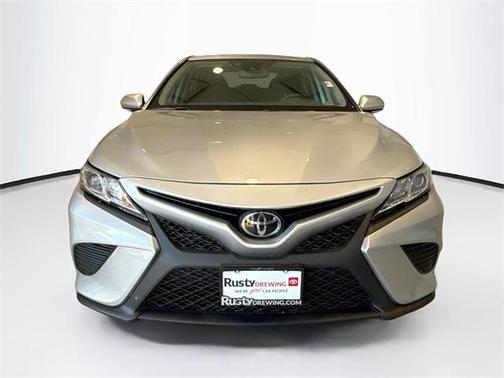 2019 Toyota Camry SE
