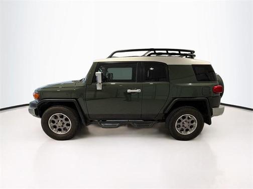 2013 Toyota FJ Cruiser Base