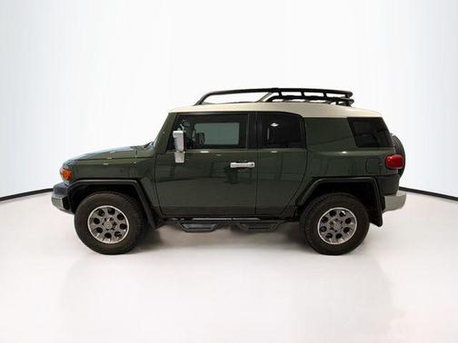 2013 Toyota FJ Cruiser Base