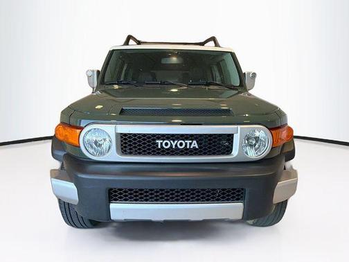 2013 Toyota FJ Cruiser Base