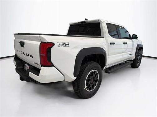 2026 Toyota Tacoma Hybrid TRD Off Road