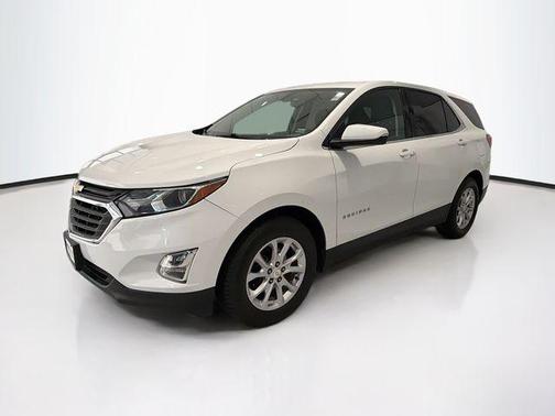 Summit White 2018 Chevrolet Equinox LT