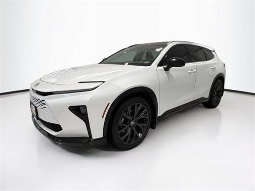 2025 Toyota Crown Signia Limited