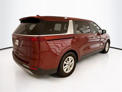 2022 Kia Carnival LXS