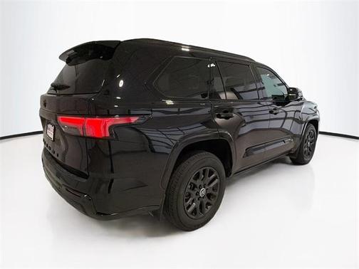 2024 Toyota Sequoia Platinum