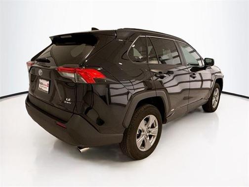 2025 Toyota RAV4 Hybrid LE