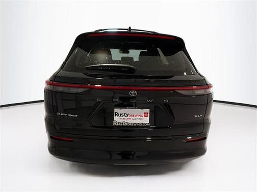 2026 Toyota Crown Signia XLE