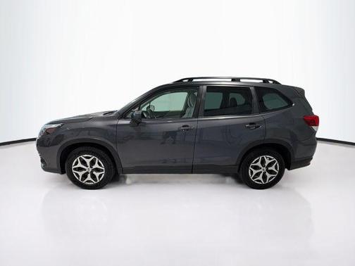 Magnetite Gray Metallic 2023 Subaru Forester Premium