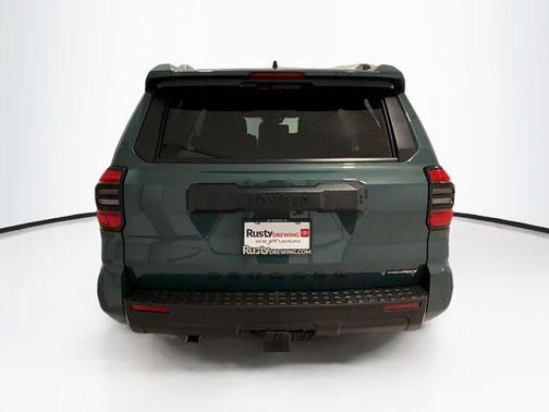 Everest 2025 Toyota 4Runner TRD Off Road Premium